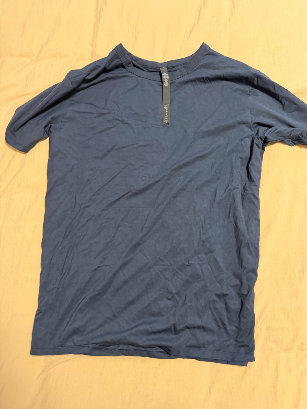 Womens lululemon Navy Blue short sleeve Shirt
